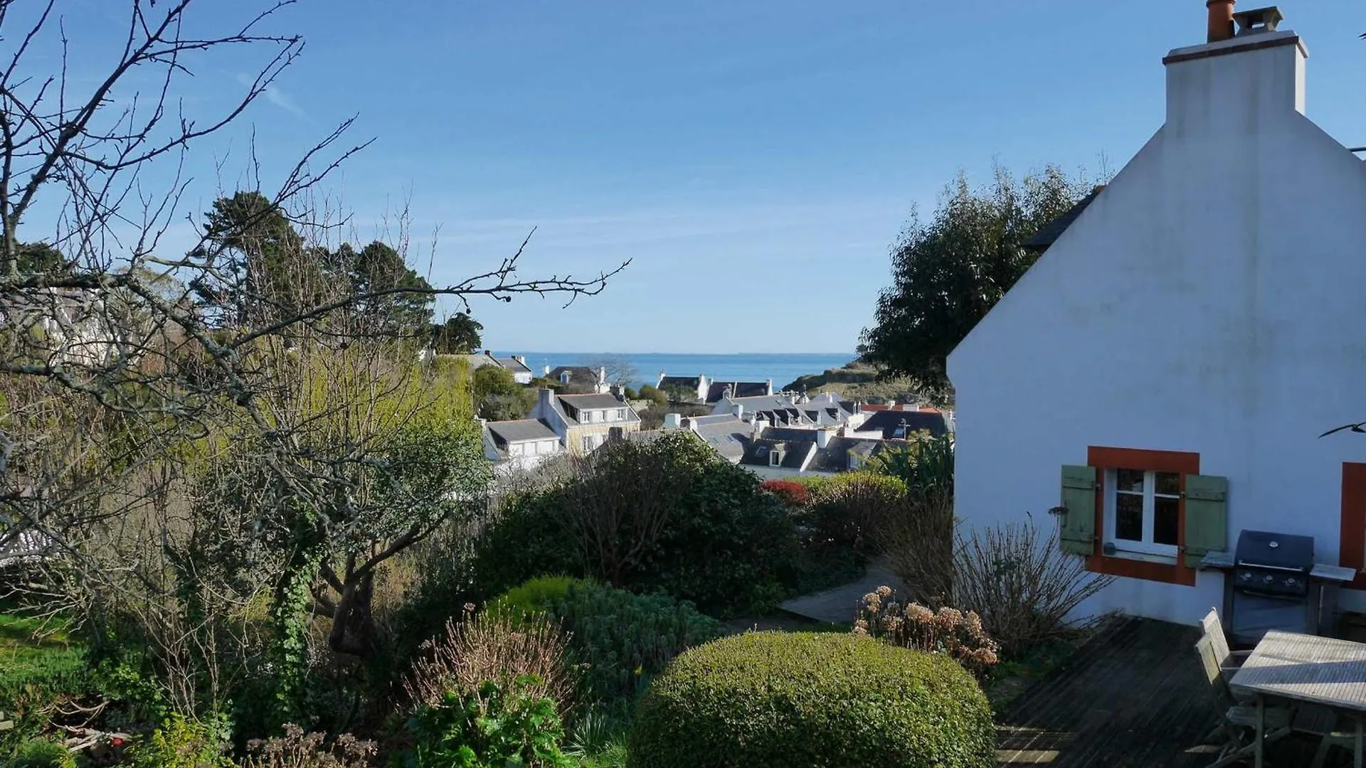 Maison Au Bord De Mer Avec Jardin Paysager, Proche Port Et Commerces A Sauzon - Fr-1-418-49 Dom wakacyjny